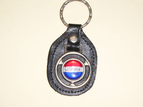 Horn_Button_and_Key_Ring_001.jpg