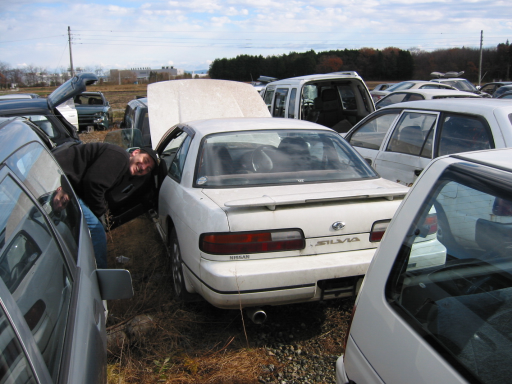 Japanese Junkyards and Old Cars