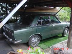 1970_Bluebird_1300DX_Green_w-Coupe_parts_2