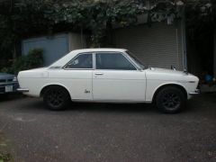 1970_Bluebird_Coupe--_White_2