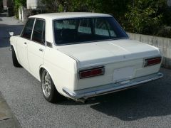 1971_Bluebird_1600_Sedan_White