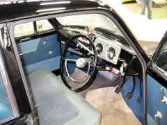 1961_Datsun_1200_Deluxe_Interior