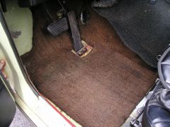 Drivers Side Front Floor - Clean Original Jute padding