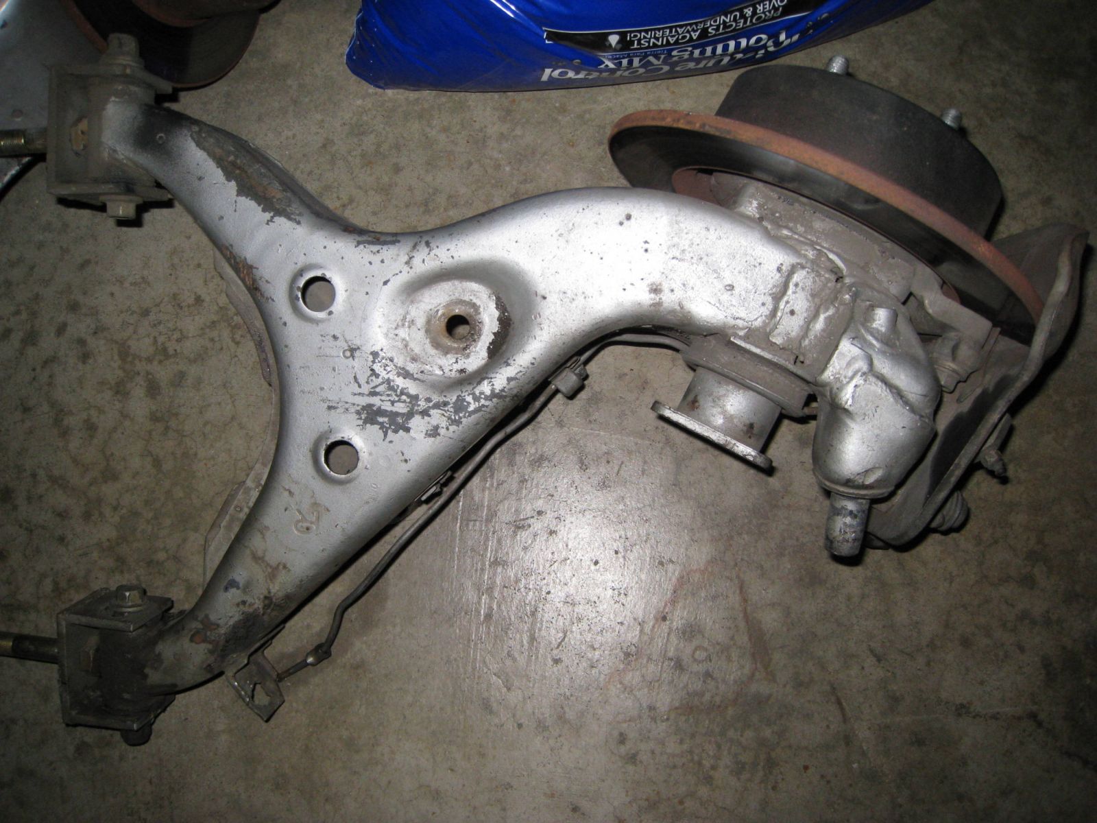 1980 Maxima vs 280zx rear control arms under the Strutless Wonder